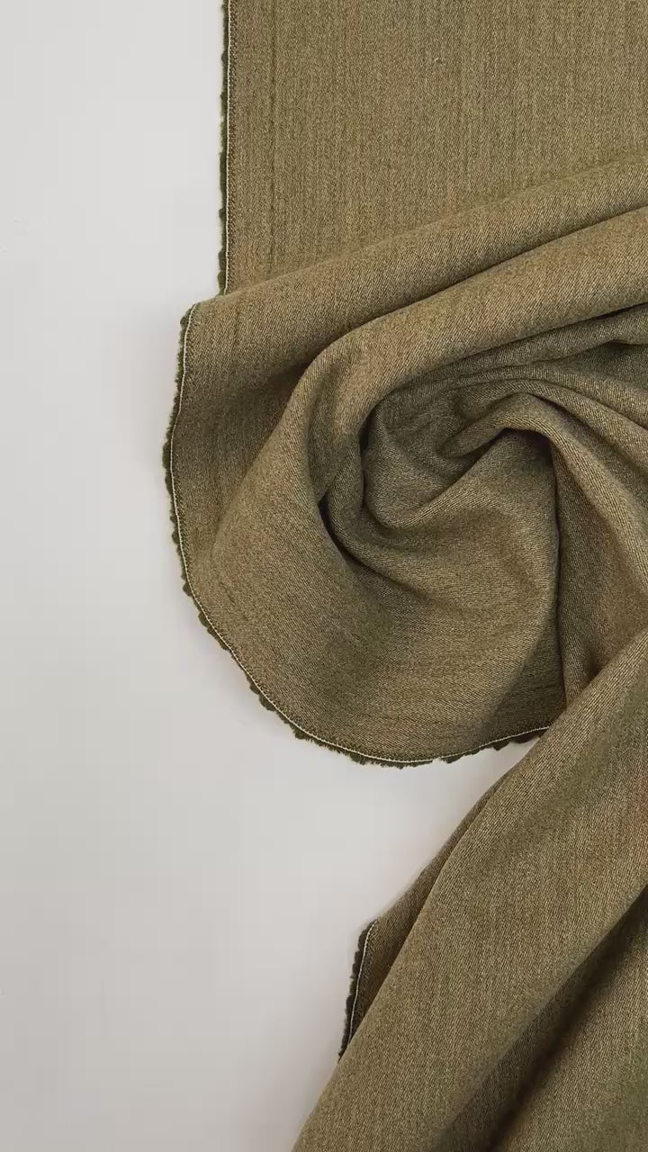 video f768719e-796e-4696-8f5b-7ef8ac5b892a