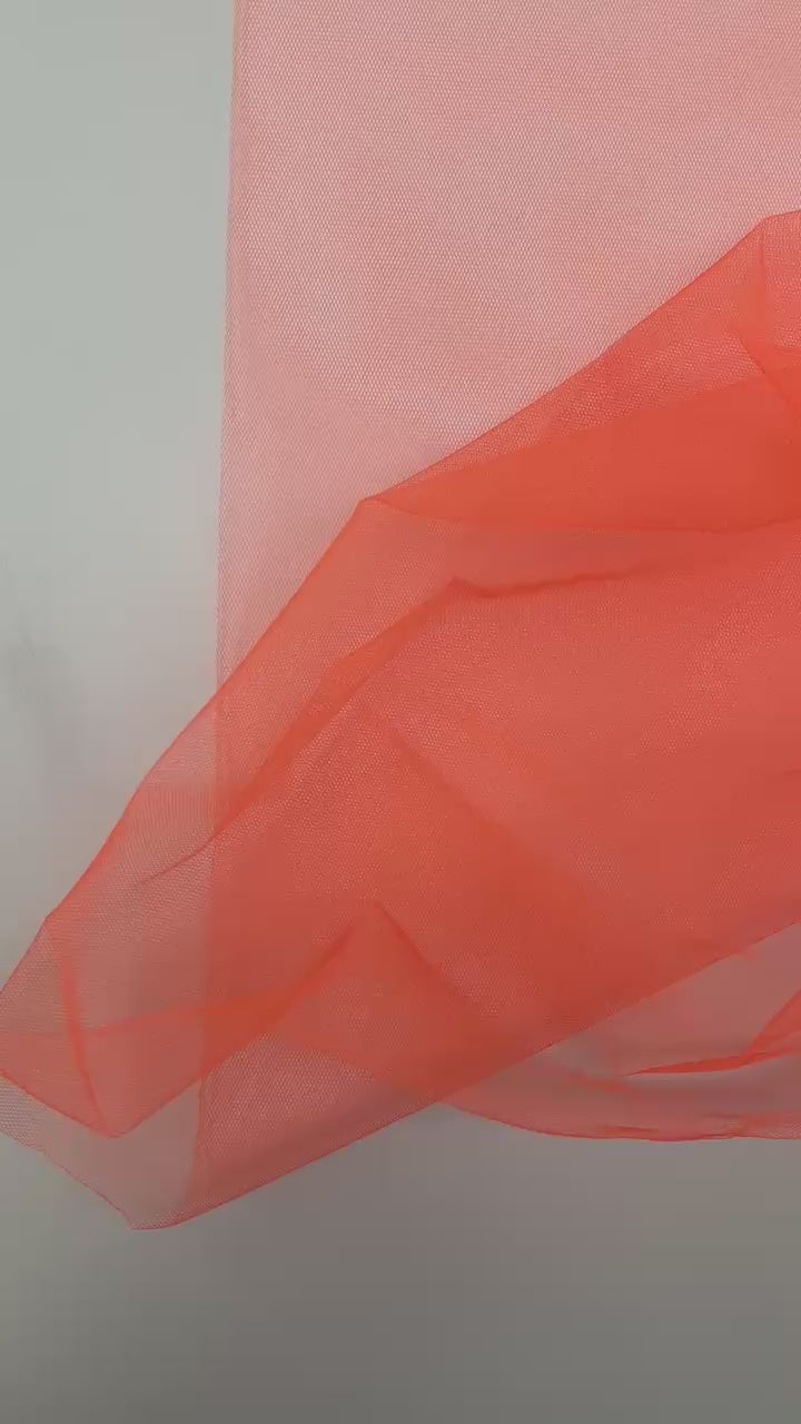 video 734c3c8f-2afa-40bd-95bf-a5bf781a3107