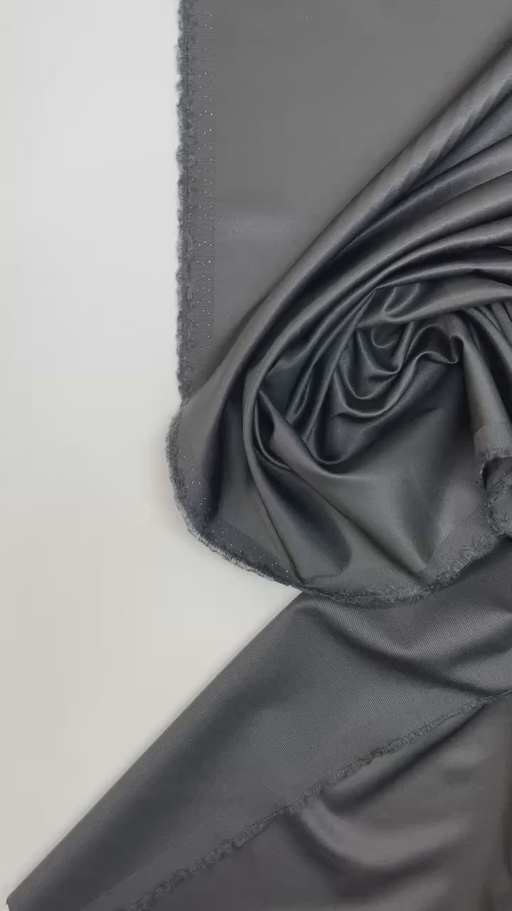 Charger la vidéo : video 9924de42-8b61-4a9d-824e-a616df3aa346