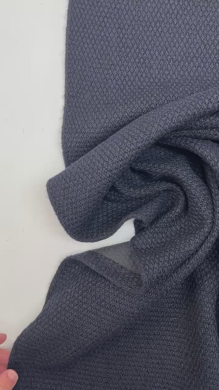 video 4dd569de-2e52-4760-8a7b-b2e74f3614a5