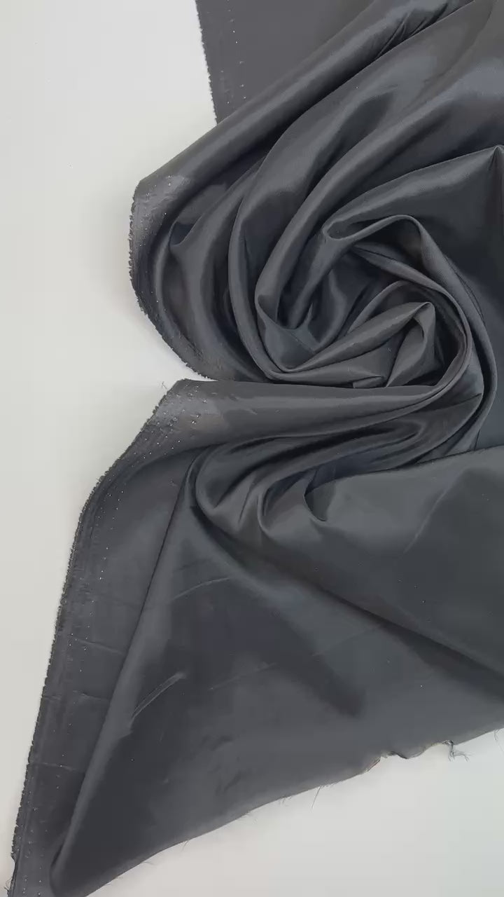 video 0c1aece8-505a-4ed7-8b5b-56ab1ee29b8c