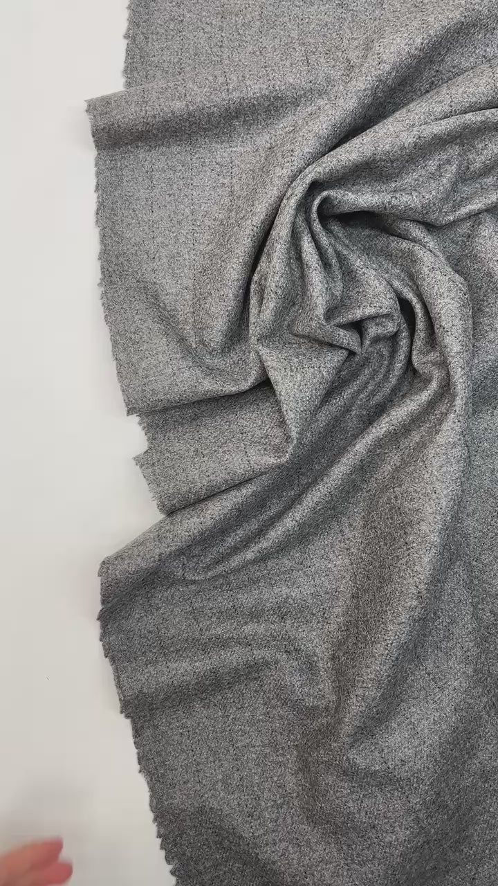 video 54422a25-c219-49f8-aa4b-954f1934471d