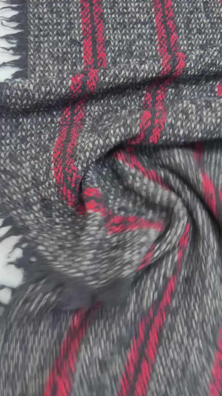 video 61c4592b-0d70-49f3-8c9e-e492c2d602bd