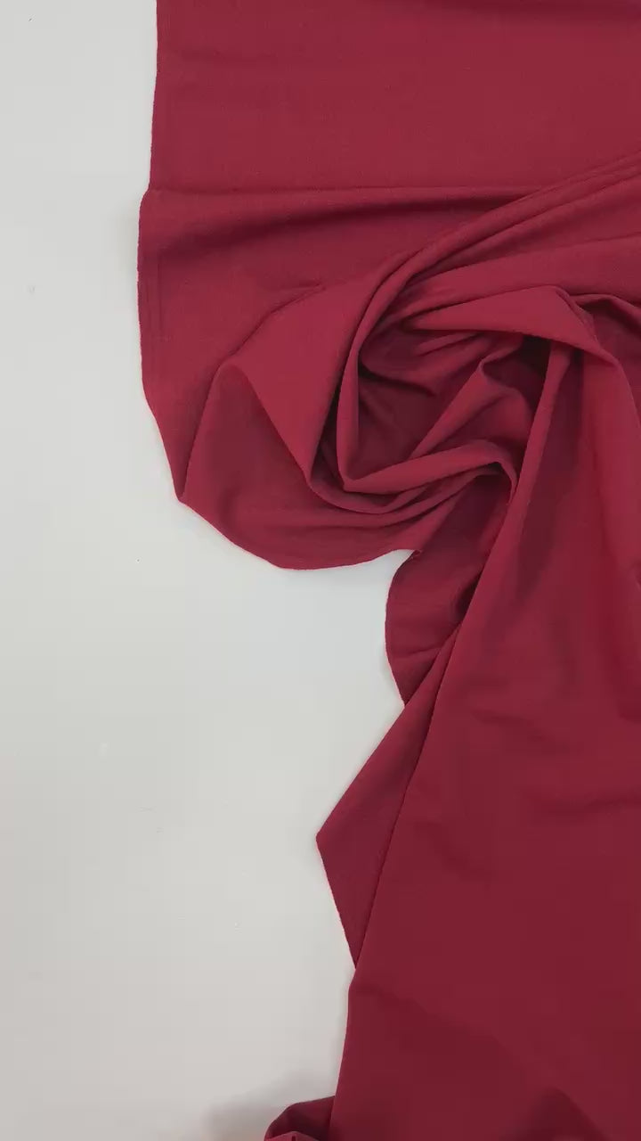 video 6912196f-7a4b-4040-9440-e018dad73824