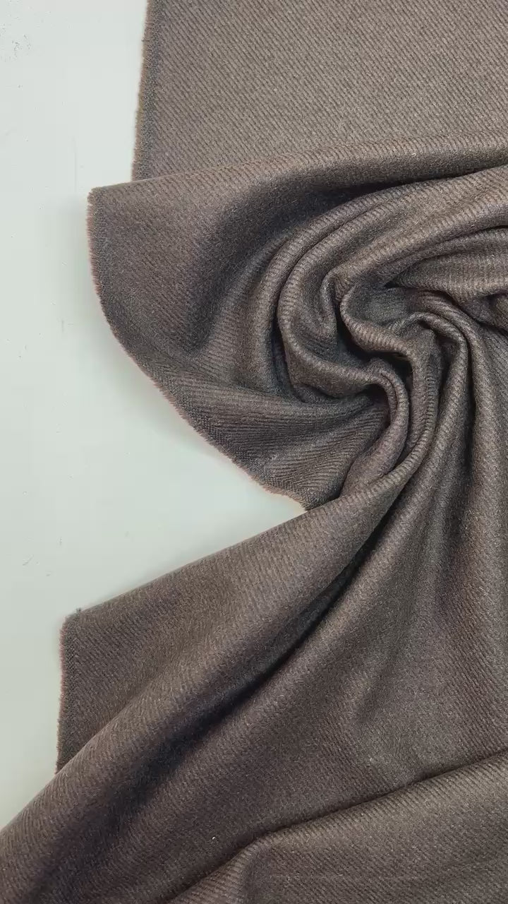 Charger la vidéo : video 0f36c254-369d-4340-b917-d8b0d836a05f