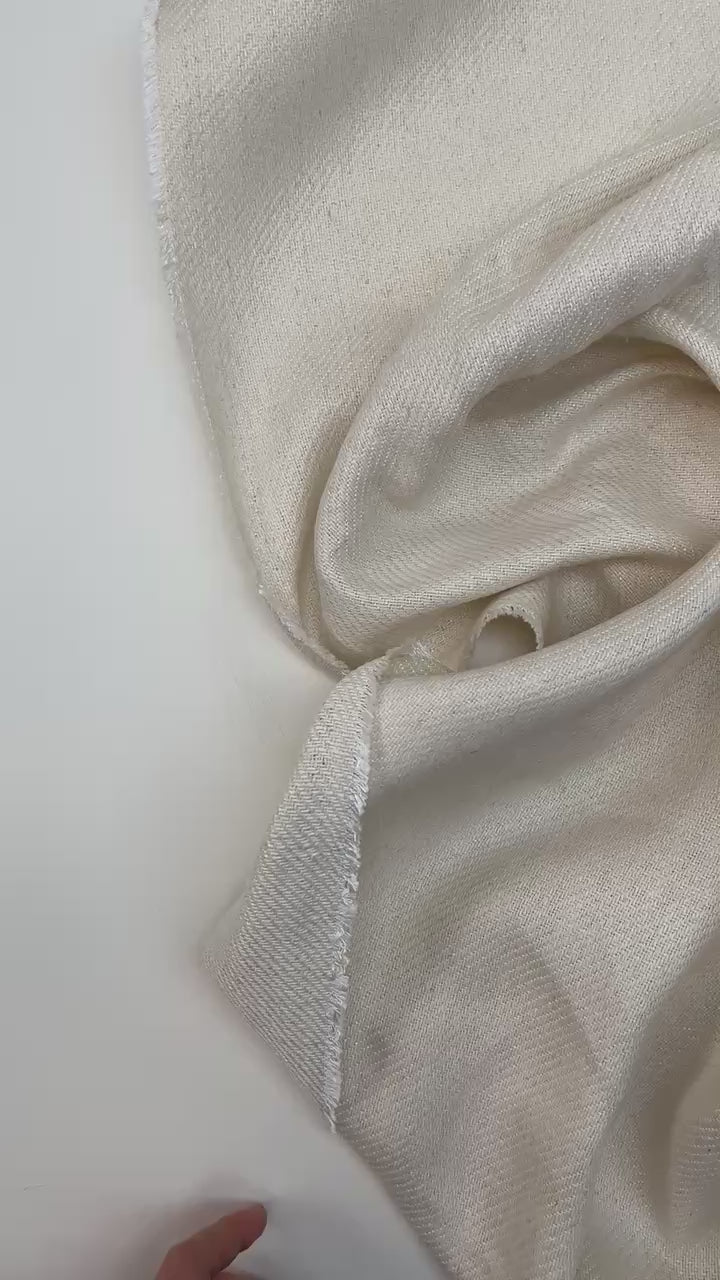video d84b7834-05d9-414c-acb1-85dc16029877