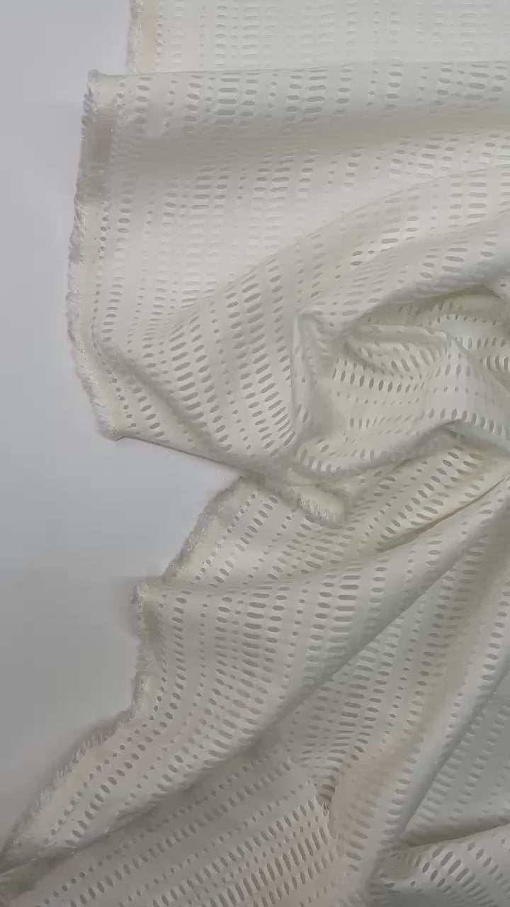 video 6b73c810-a8f7-42cd-9fa7-e682f14c0ea9