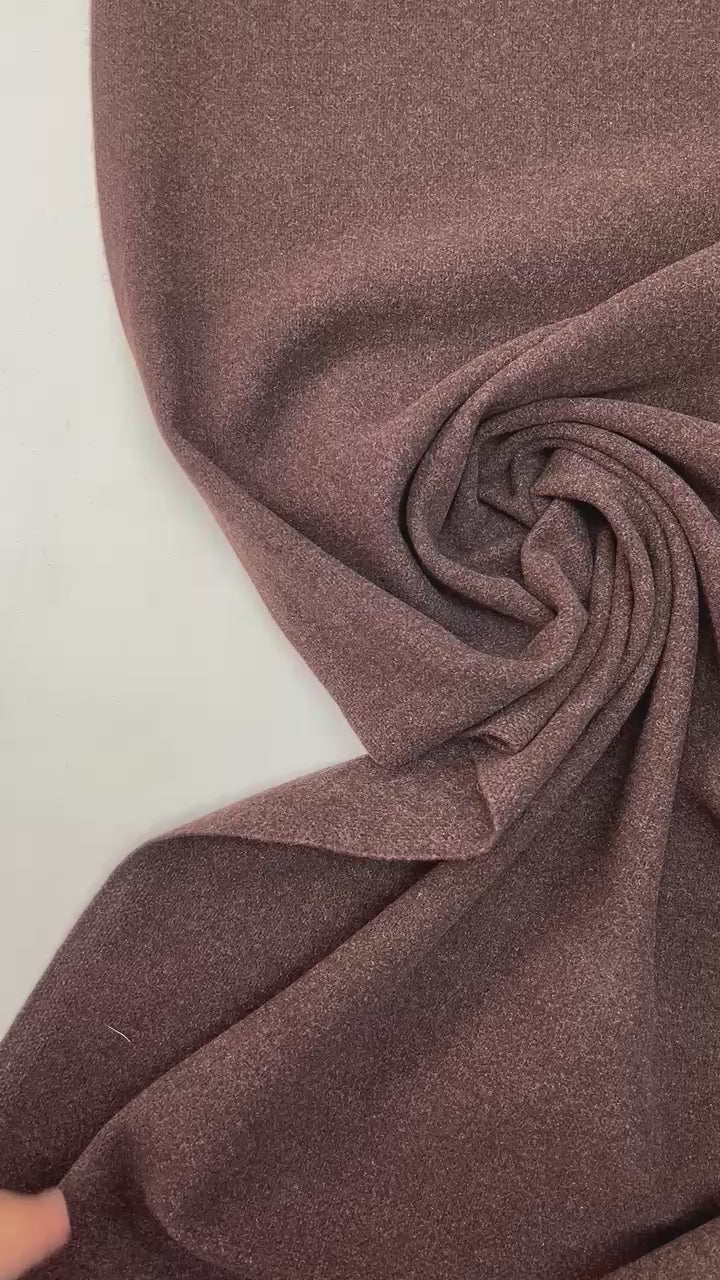 video 585f5c1b-5e07-4f73-ab1e-057be7411f15