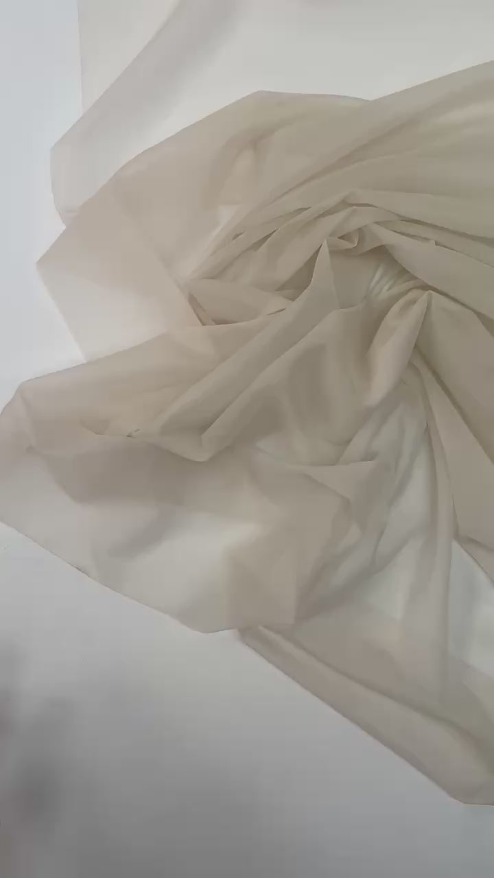 video b1cb5646-f54d-411c-92dd-b241b8ecf75e