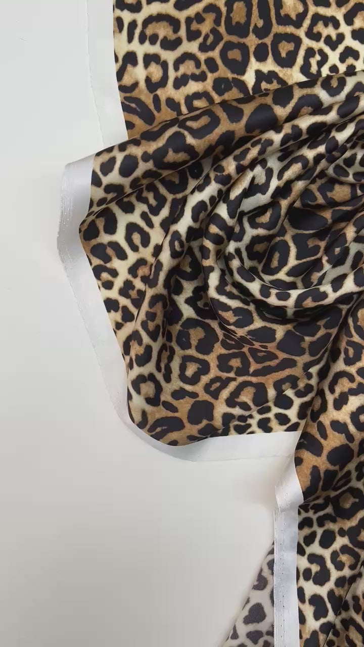 Load video: video 8f24624f-8c85-409f-93c3-aefa8b6cb54c