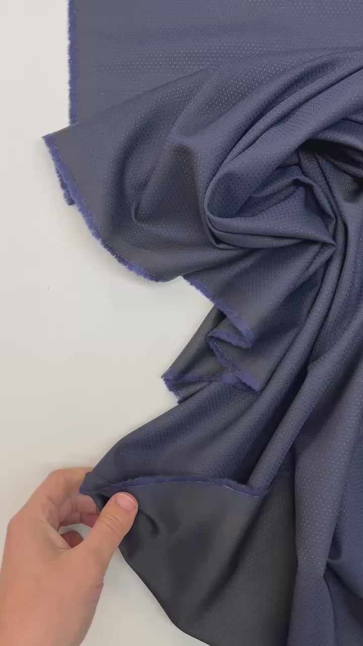 Charger la vidéo : video d9b06c50-3cc7-46ce-9074-87c684d5327c