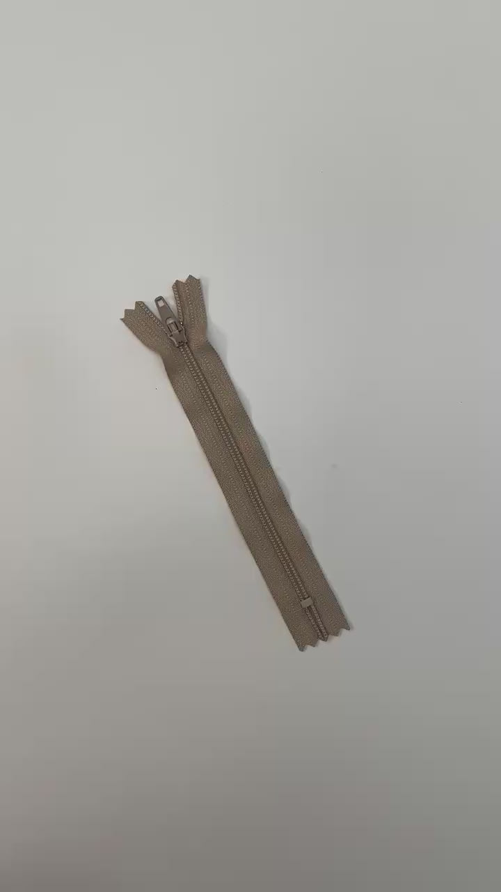 video 1ab664e6-2789-4098-9b0a-8fb96974bb50