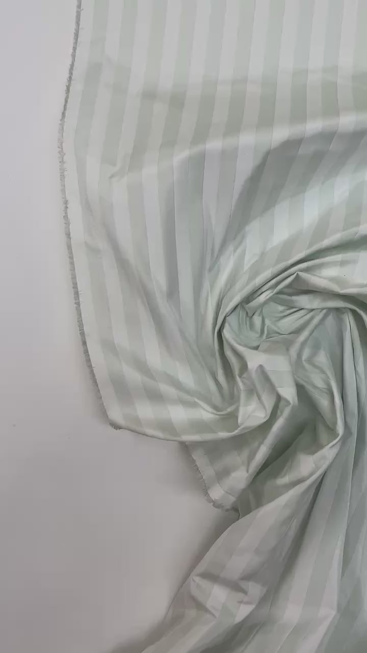 Charger la vidéo : video 89465acf-9c9b-4b69-8249-51009c8442df