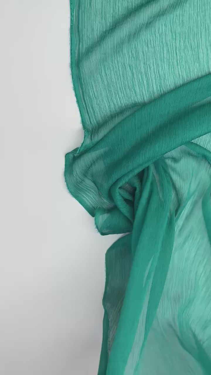 video cc738a1f-b2c7-4045-afb9-a2a875928029