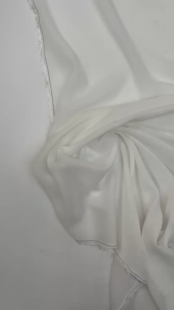 video 84d97881-261b-411b-aa9b-eef9403609b9