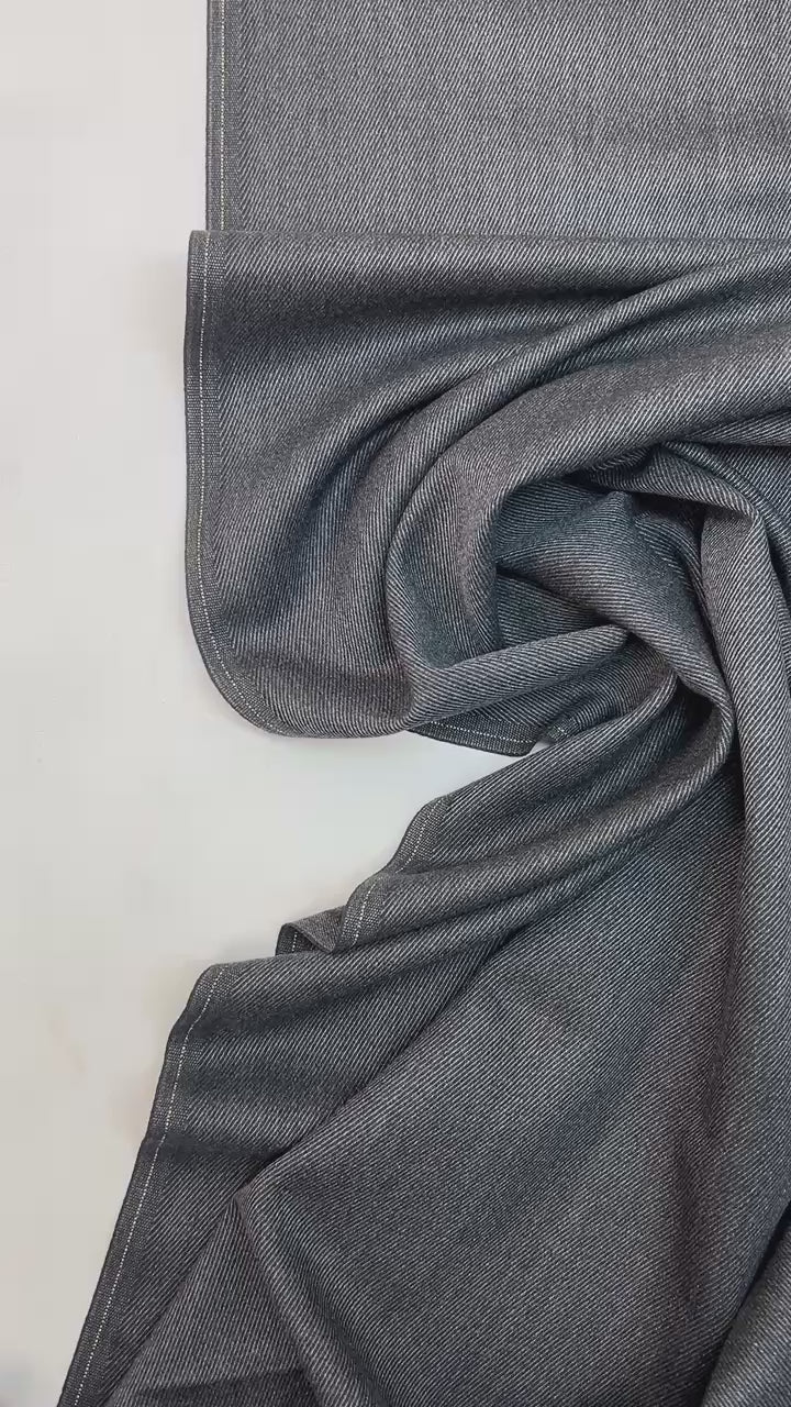 video b275c3fe-3fa2-4668-9e6e-0dc623fb5824