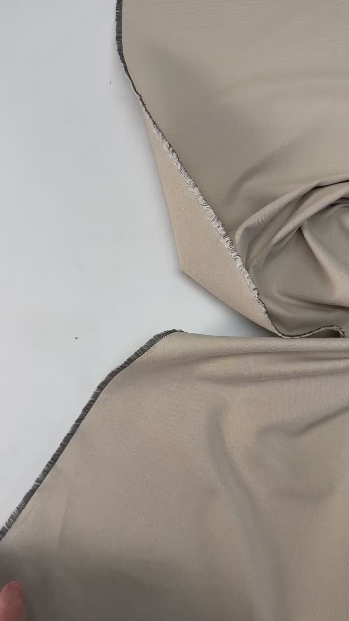 video 48cf6abf-a430-422a-90da-c2d7418fe78c