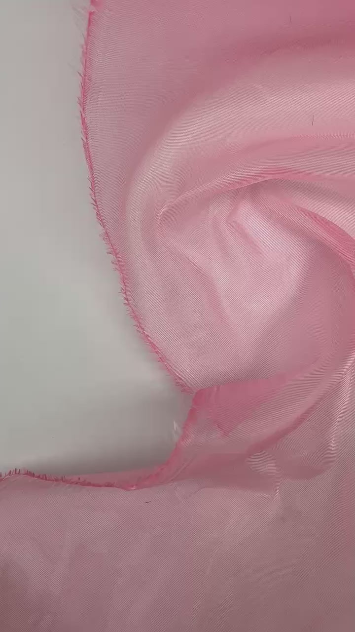 video 782d19fe-74d0-419c-9441-8e03d0df5cdd