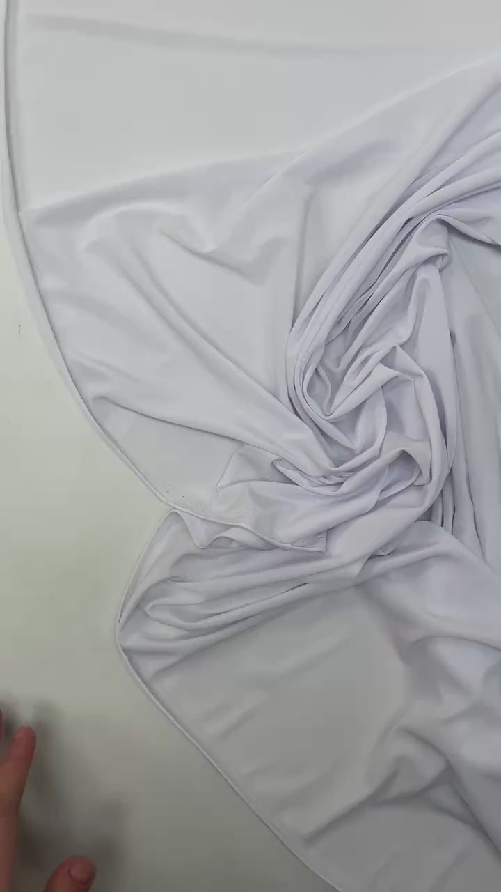 video 5d0207f4-233b-4fab-bb99-73a03391040f