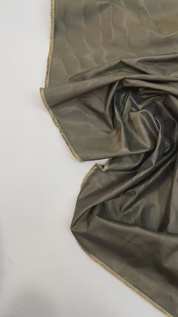 video 1d3870fb-f3cb-4201-bca3-e475d244c7ca