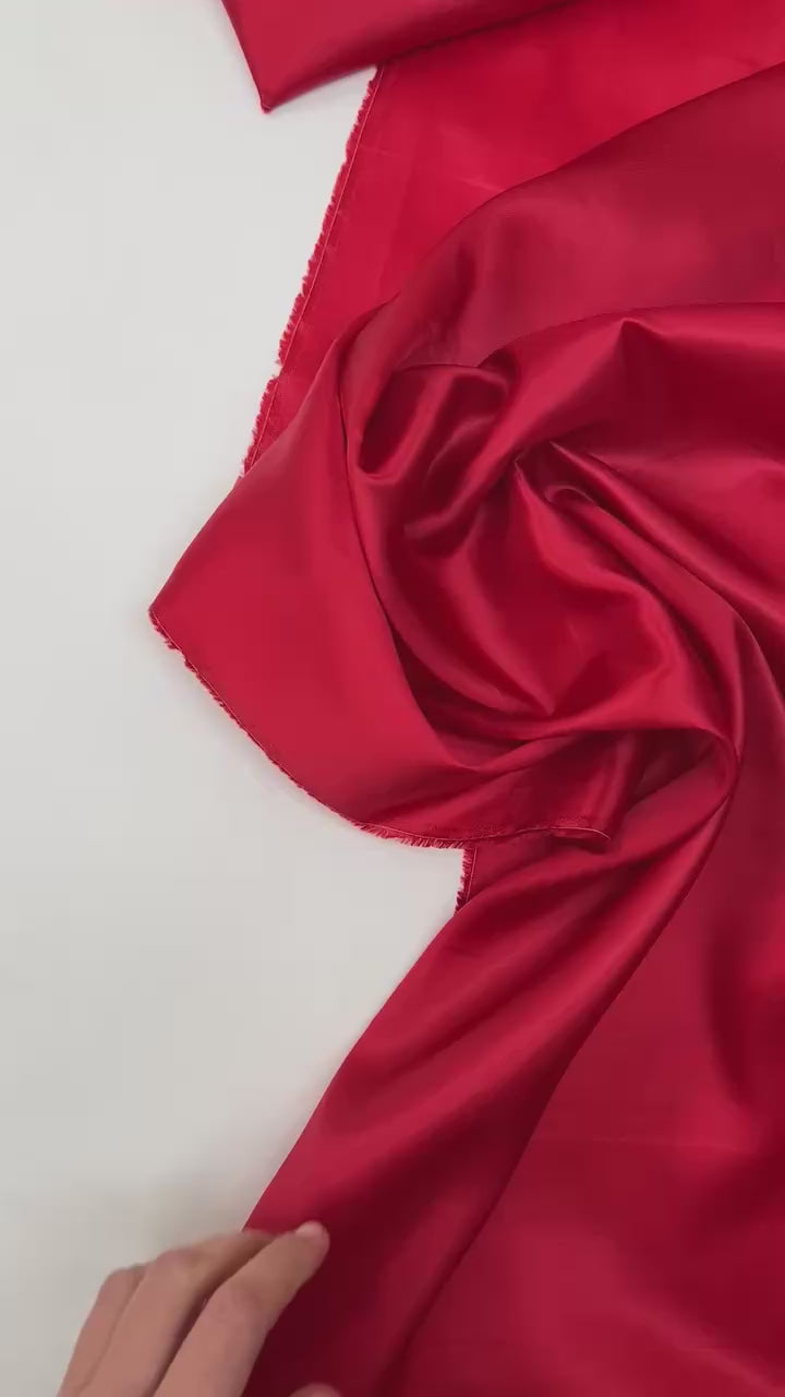 video b853b606-d8ef-4b51-b15b-315c4dcb4a5e