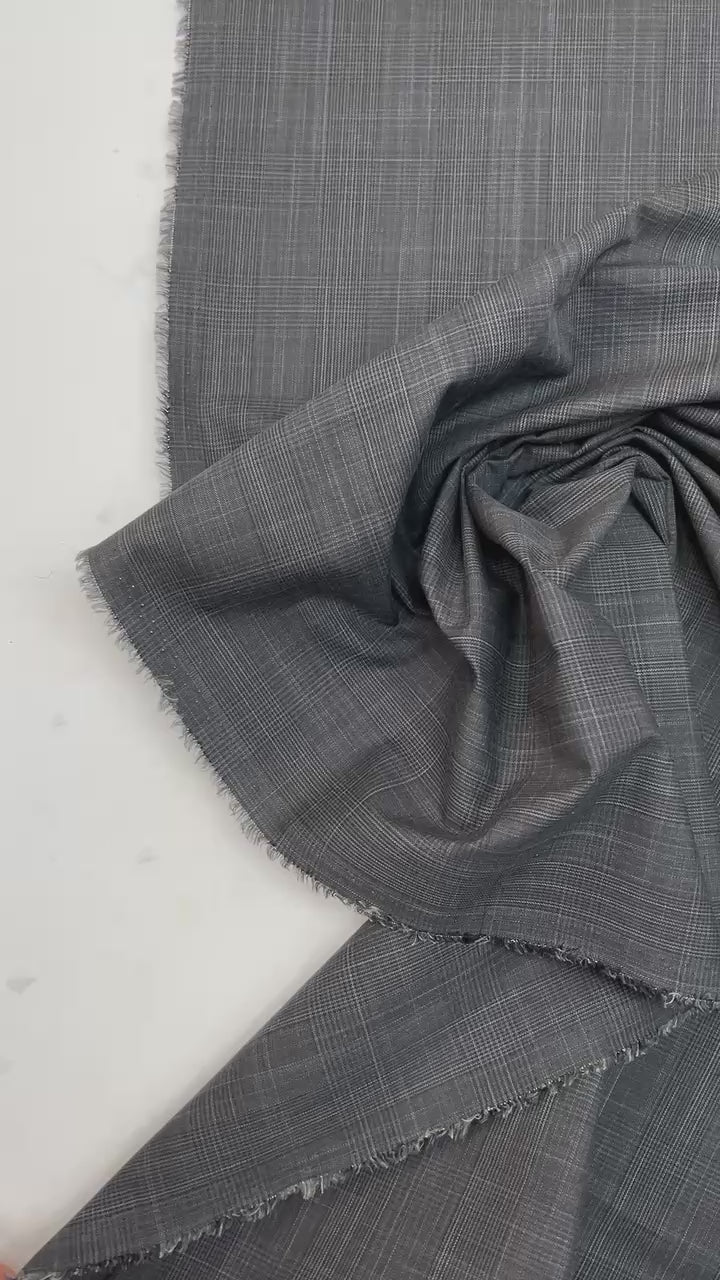 Charger la vidéo : video b11b5afe-0bfa-4c2d-8886-40d17b065ed3