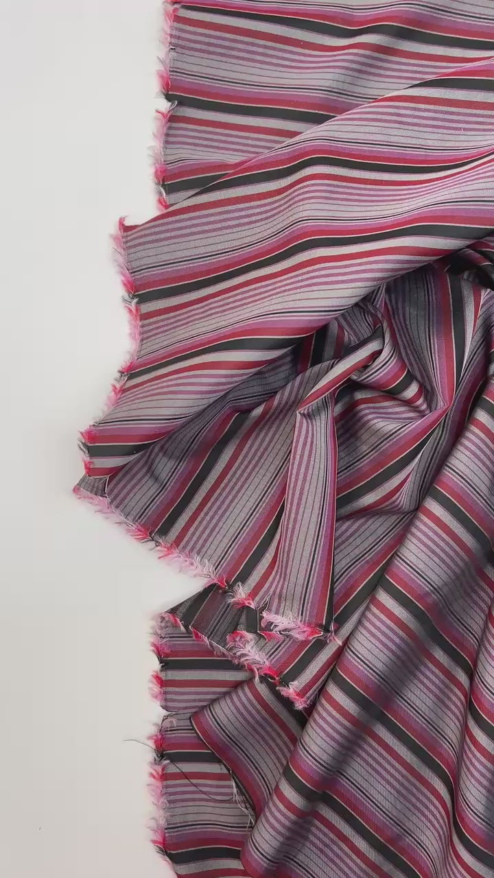 Load video: video 49f58020-614b-4db6-97a3-0eb5269d5f4e