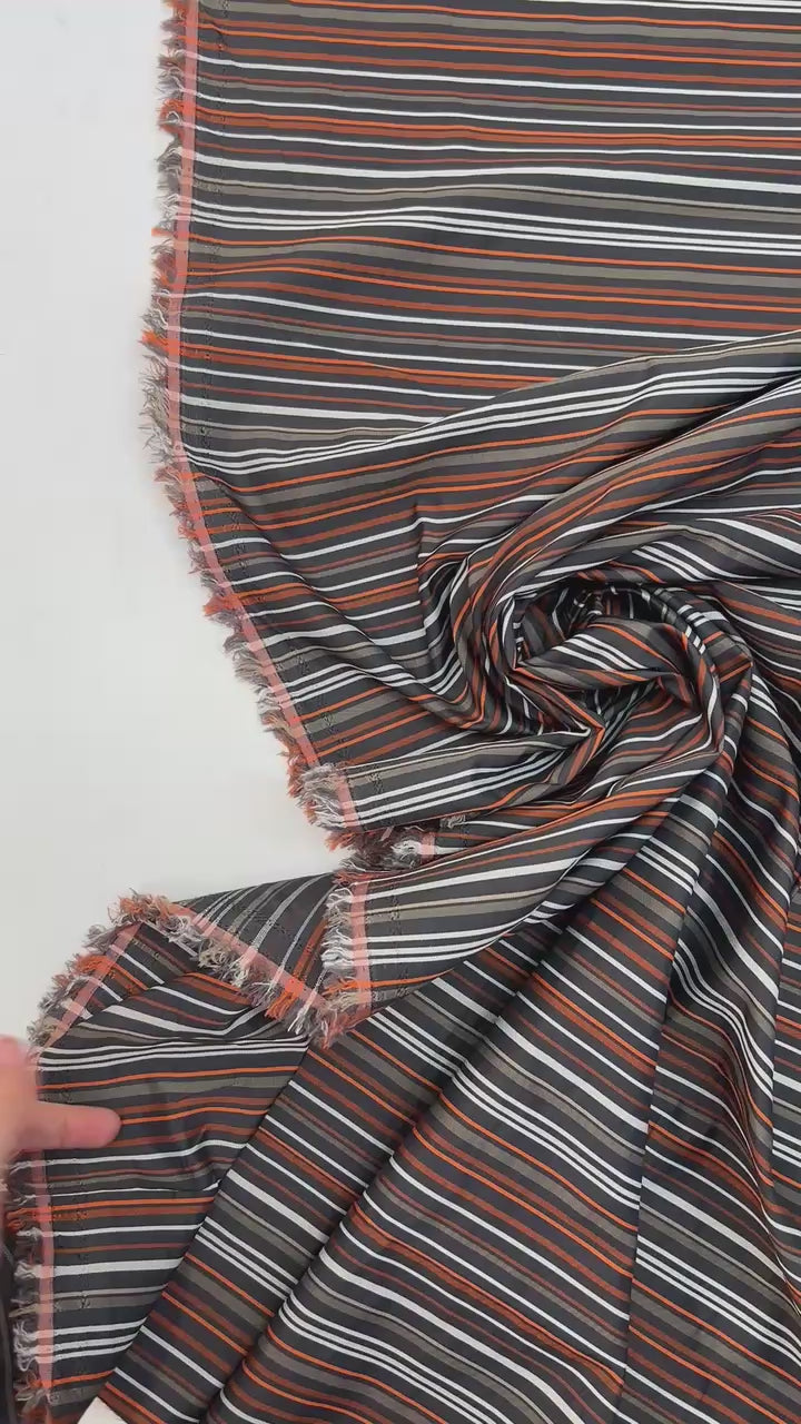 Load video: video 676fe582-556f-4cc4-a57a-624c3cd10c1d