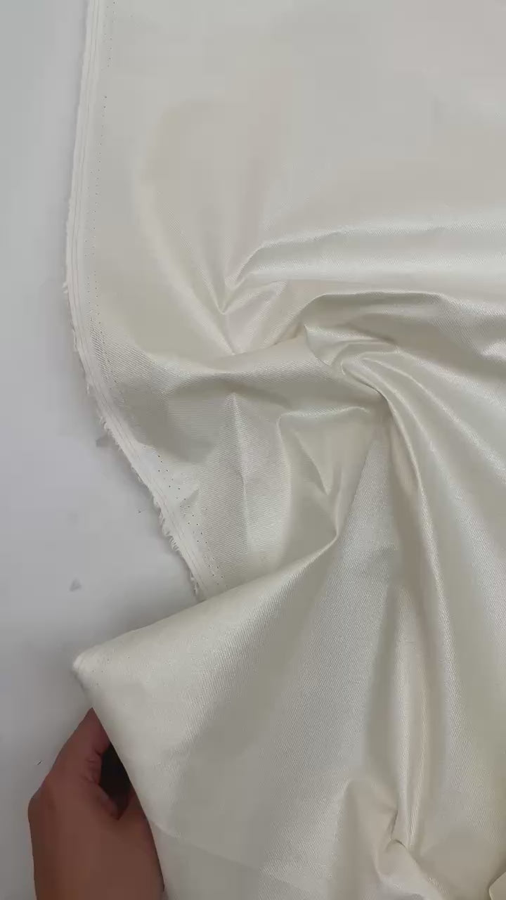 video 740b2272-9f66-4b4e-9b44-a64d78b4a984