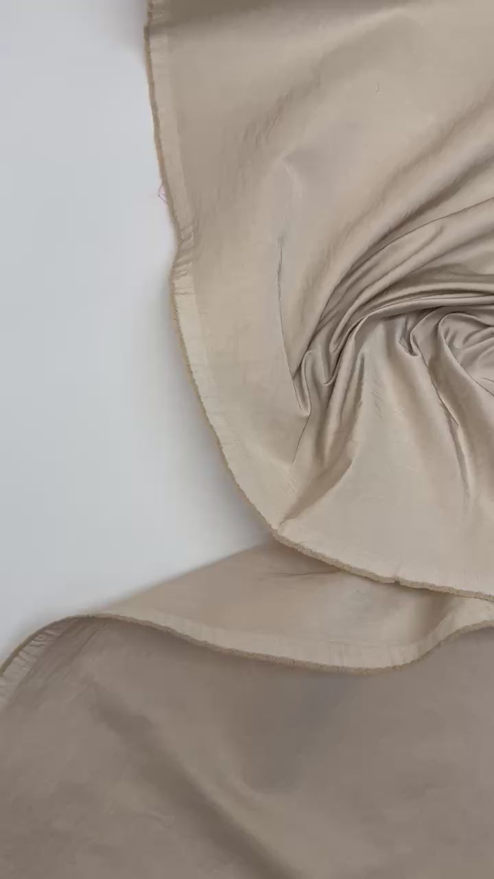 Charger la vidéo : video 1c45a3a3-16b1-4a62-857d-b8b338cb098a